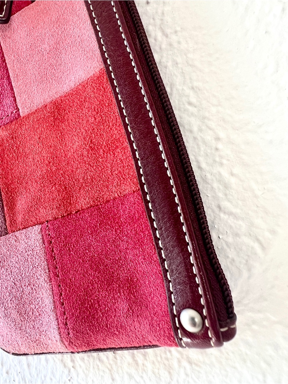 COACH Hampton patchwork wristlet wallet purse suede berry red and pink - Picture 5 of 9